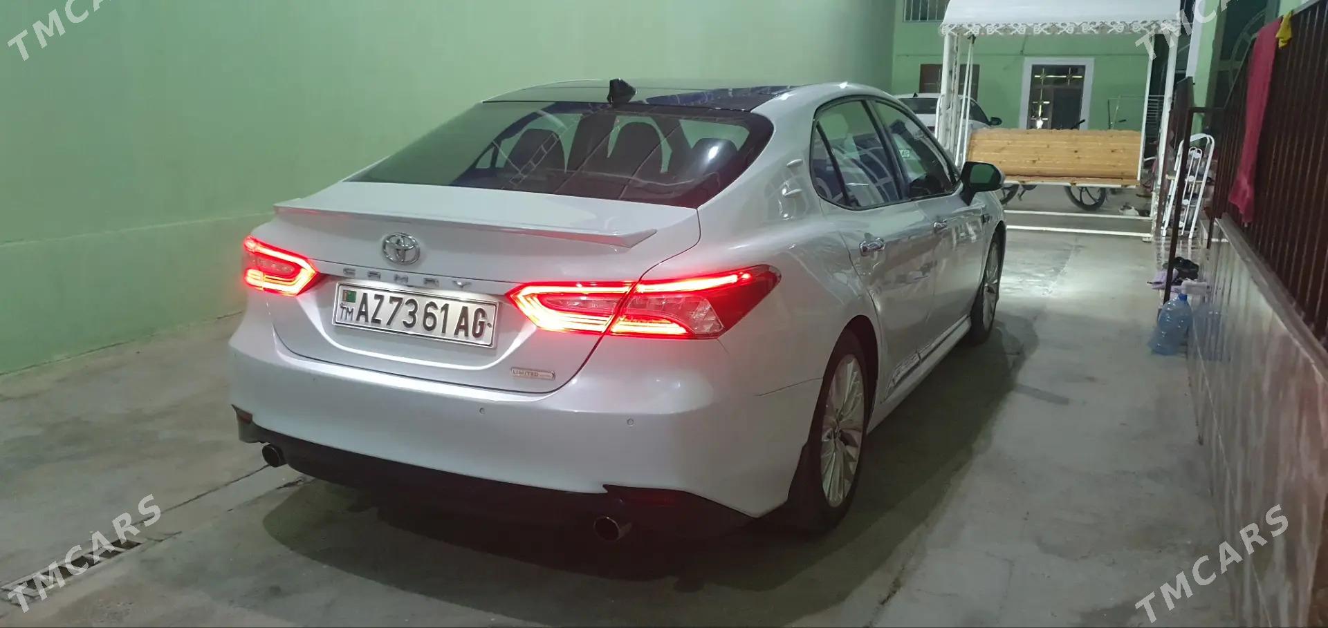 Toyota Camry 2018 - 400 000 TMT - Чоганлы - img 3