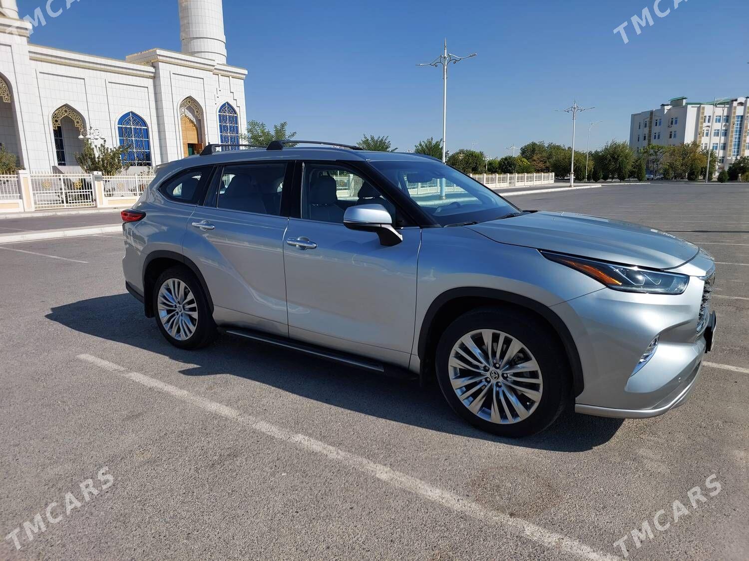 Toyota Highlander 2021 - 610 000 TMT - Türkmenabat - img 3