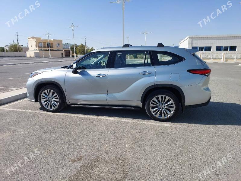 Toyota Highlander 2021 - 610 000 TMT - Türkmenabat - img 2