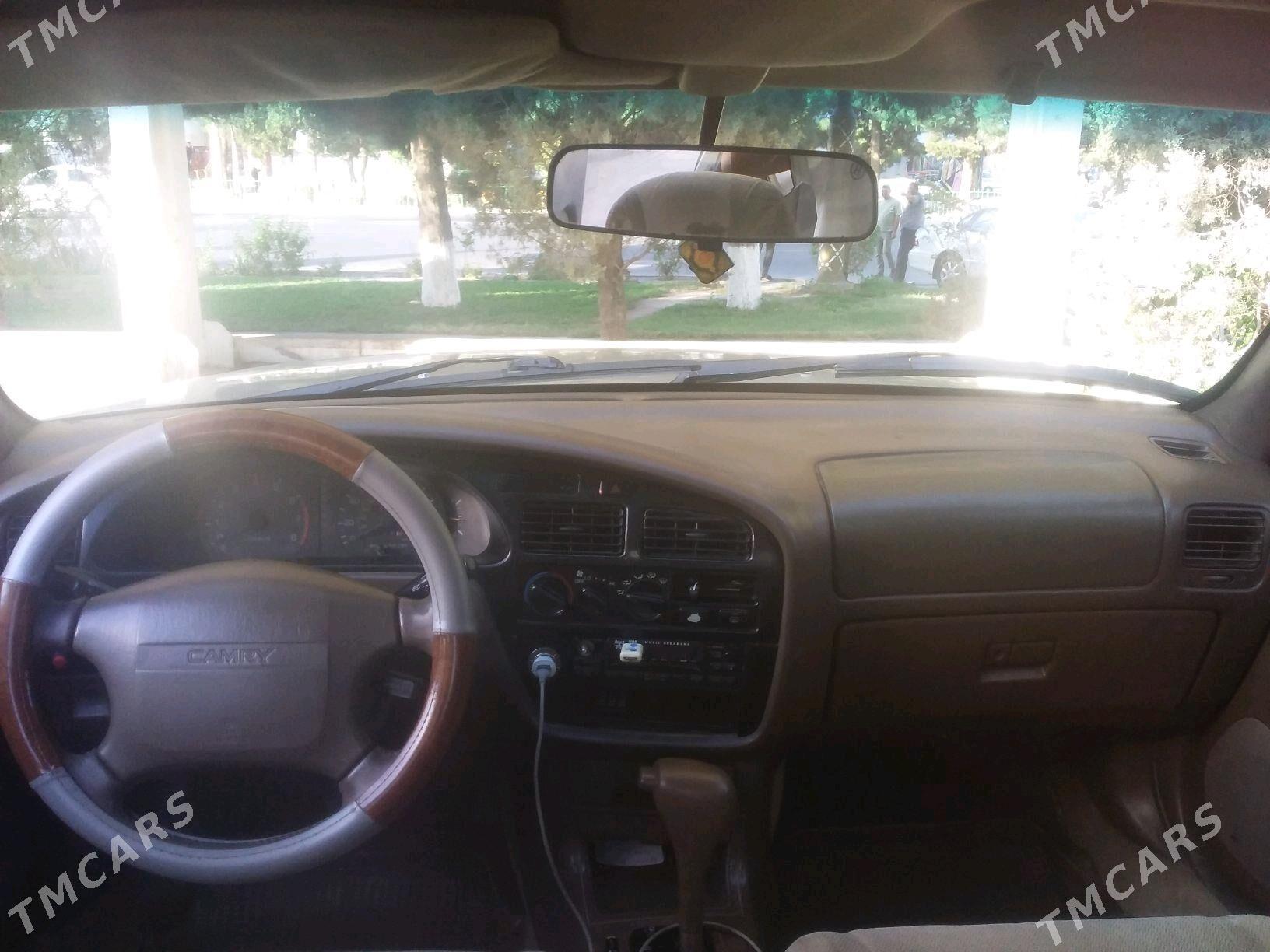 Toyota Camry 1994 - 77 000 TMT - Мары - img 3