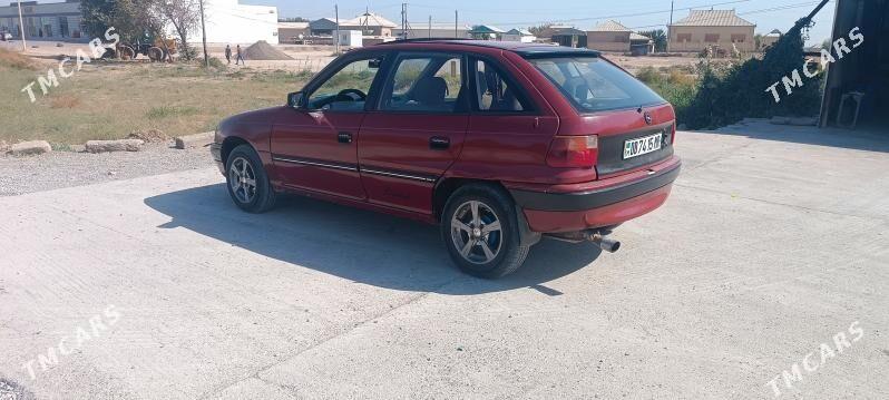 Opel Astra 1992 - 23 000 TMT - Мары - img 3