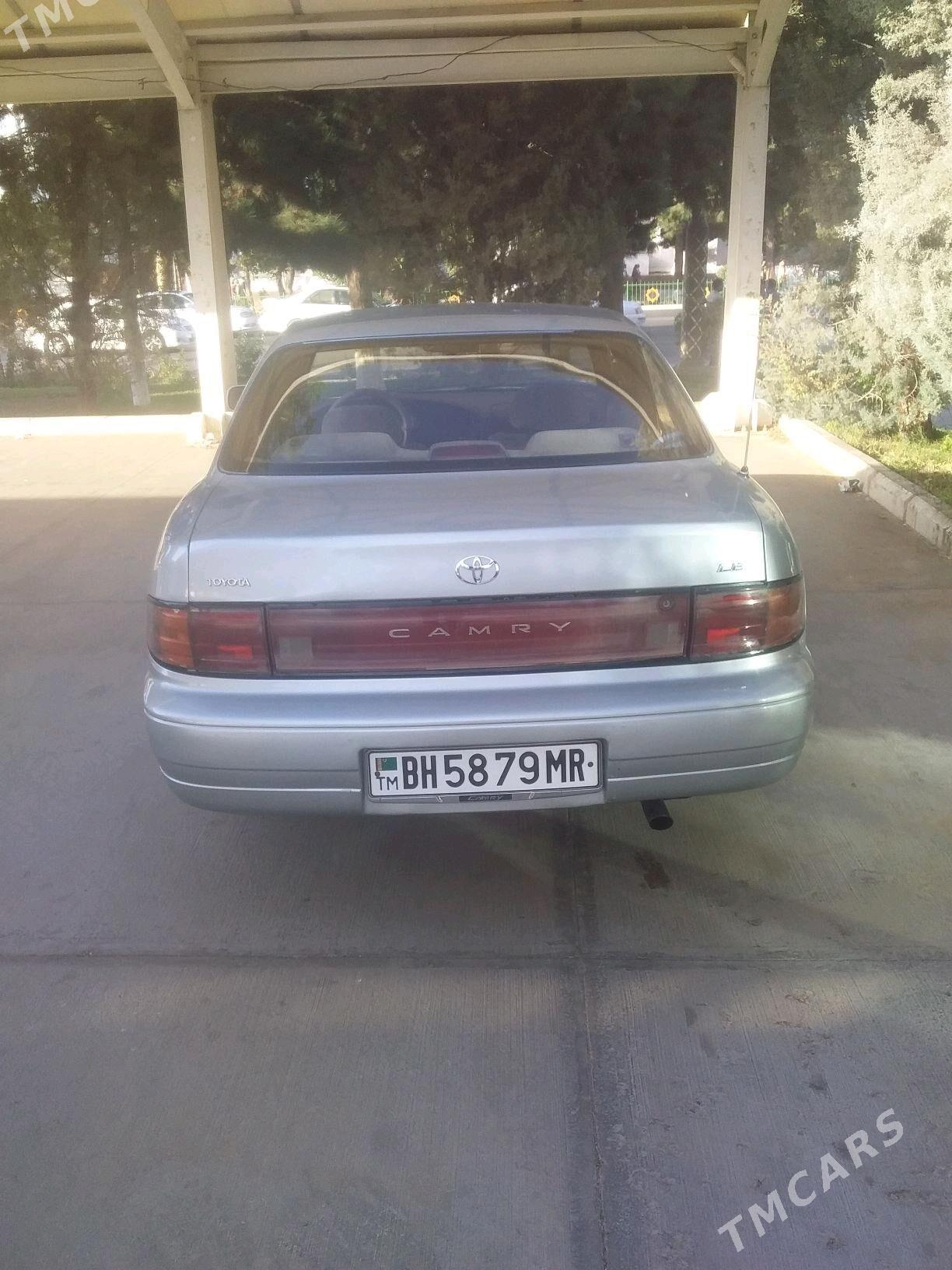 Toyota Camry 1994 - 77 000 TMT - Мары - img 5