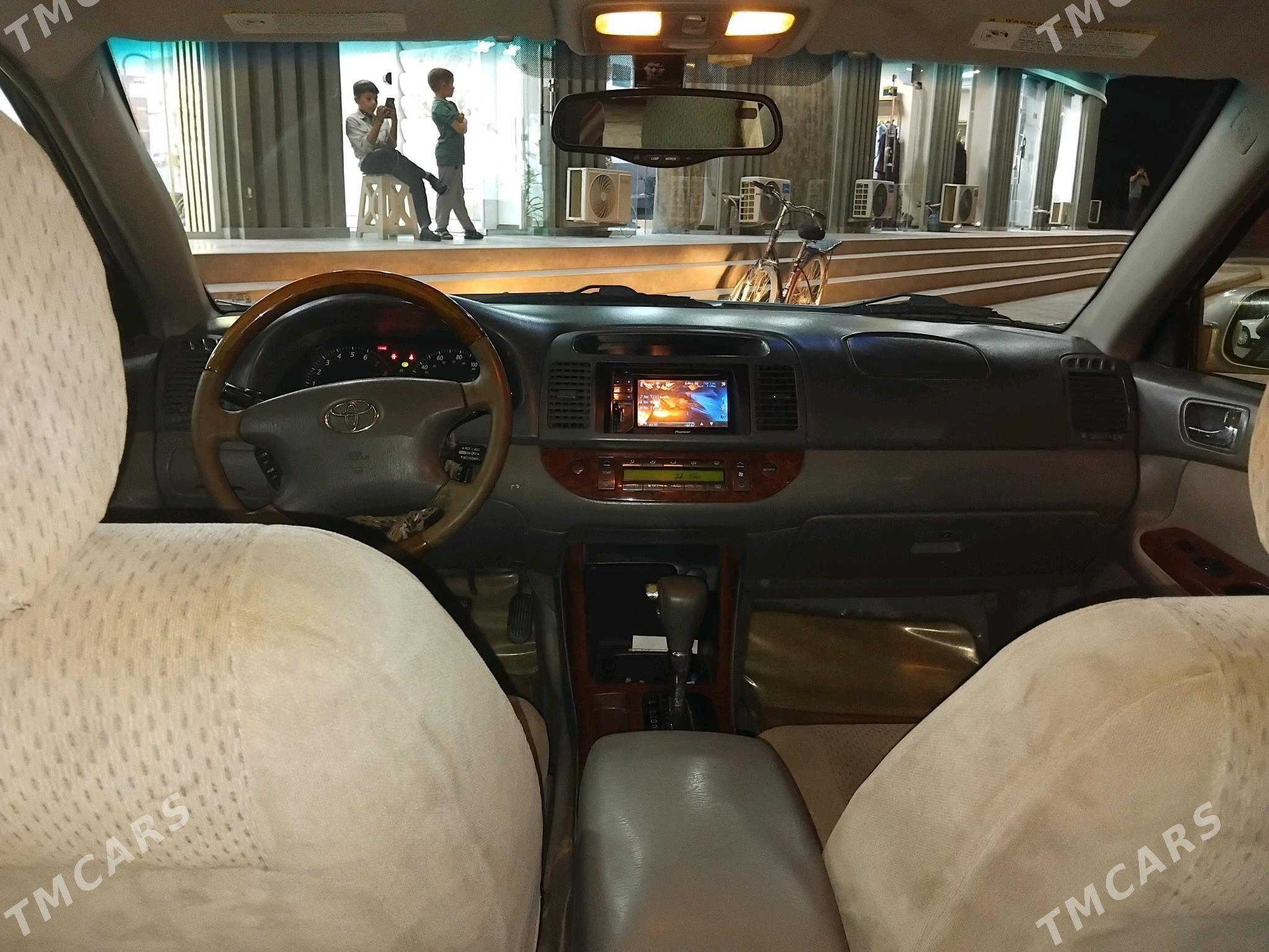 Toyota Camry 2003 - 145 000 TMT - Бабадайхан - img 3