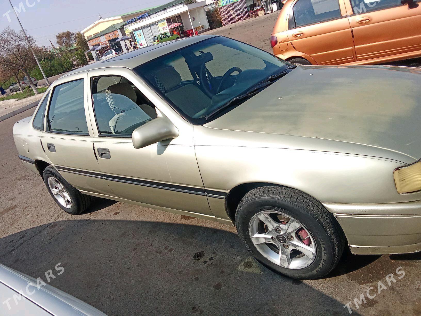 Opel Vectra 1992 - 40 000 TMT - Гурбансолтан Едже - img 4