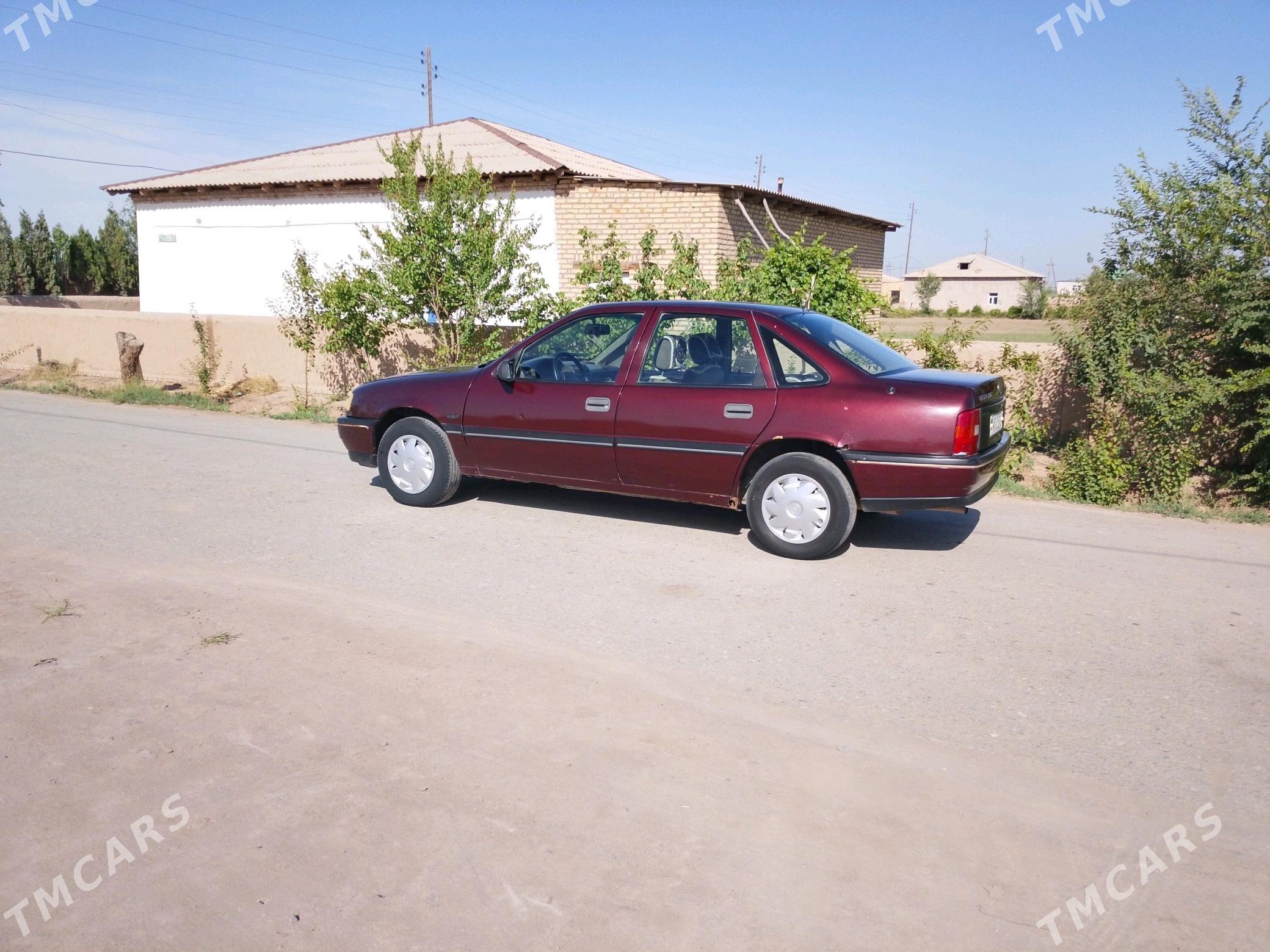 Opel Vectra 1989 - 30 000 TMT - Гороглы (Тагта) - img 6