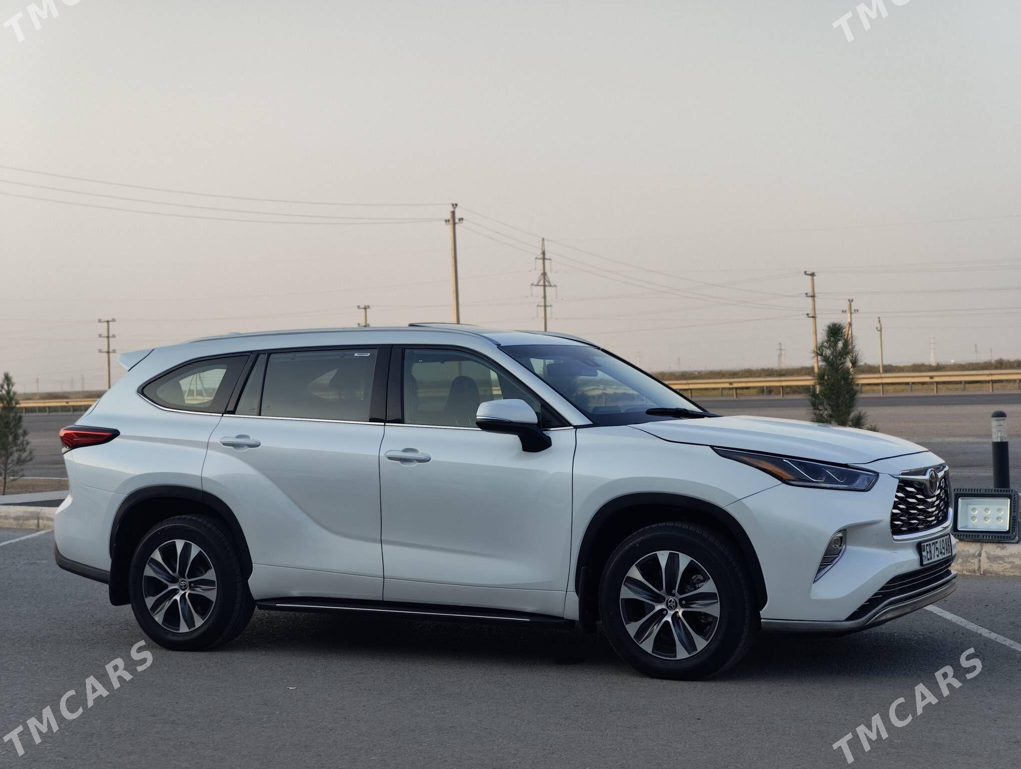 Toyota Highlander 2022 - 520 000 TMT - Tejen - img 2