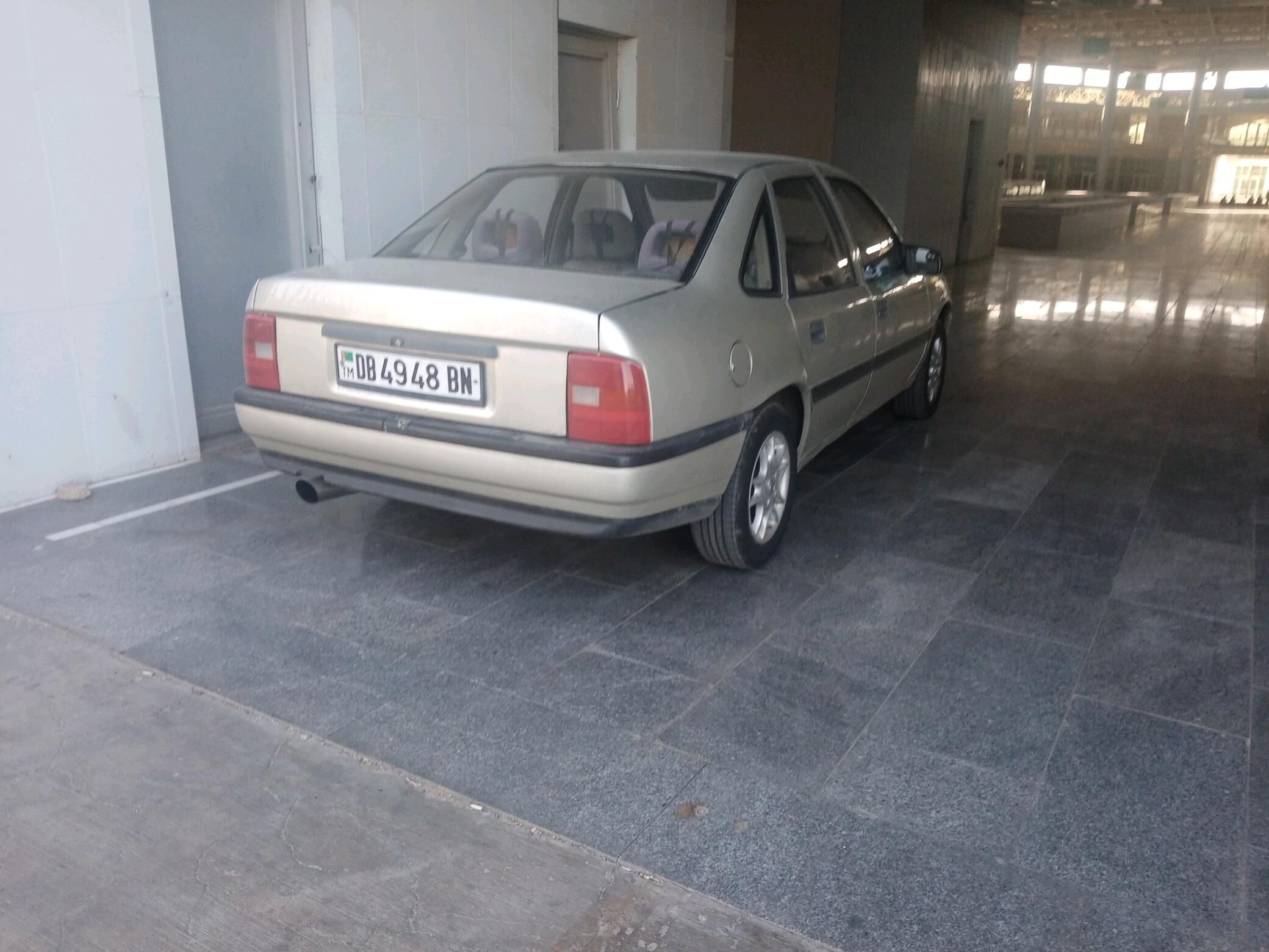 Opel Vectra 1990 - 38 000 TMT - Balkanabat - img 10