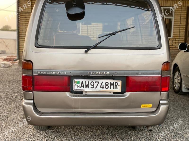 Toyota Hiace 1991 - 70 000 TMT - Мургап - img 7