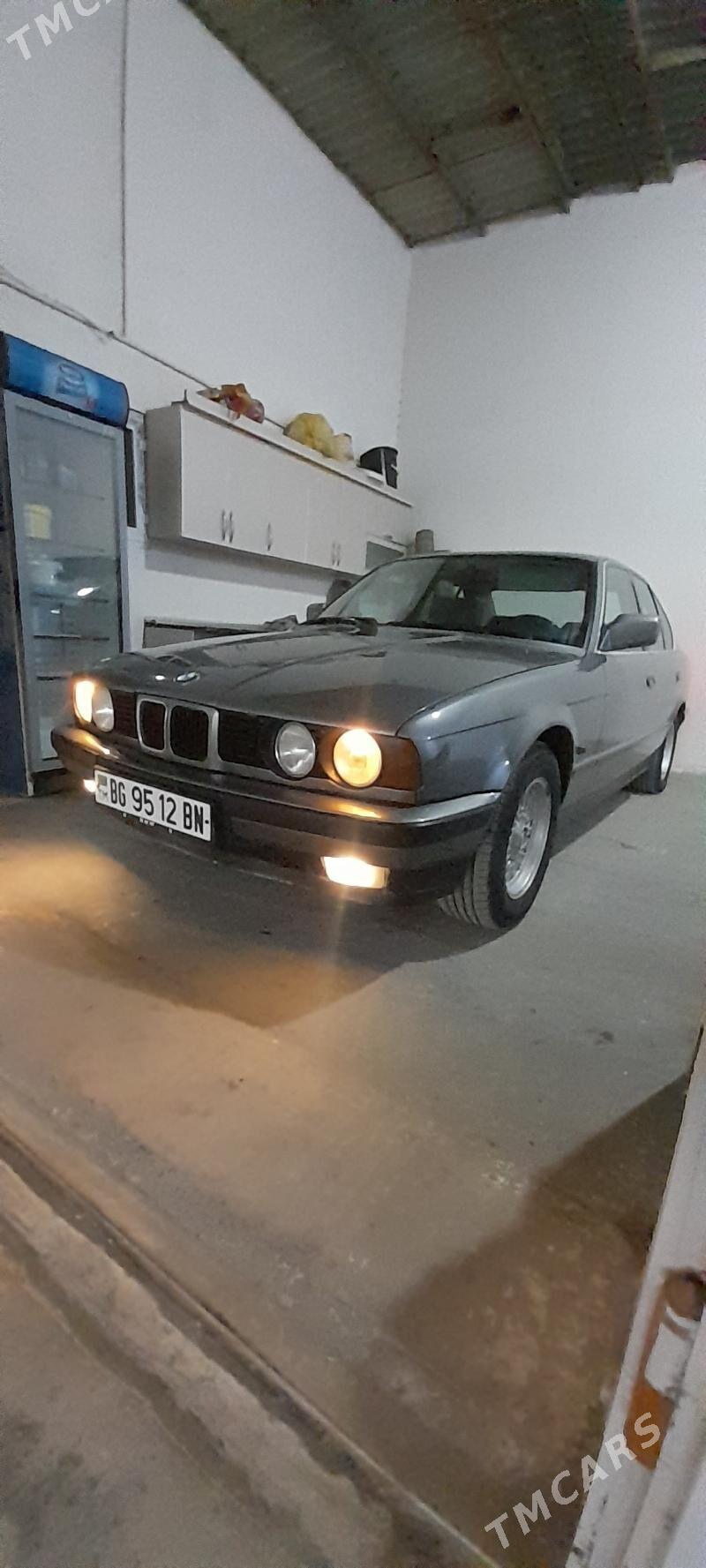 BMW 525 1991 - 90 000 TMT - Гумдаг - img 3