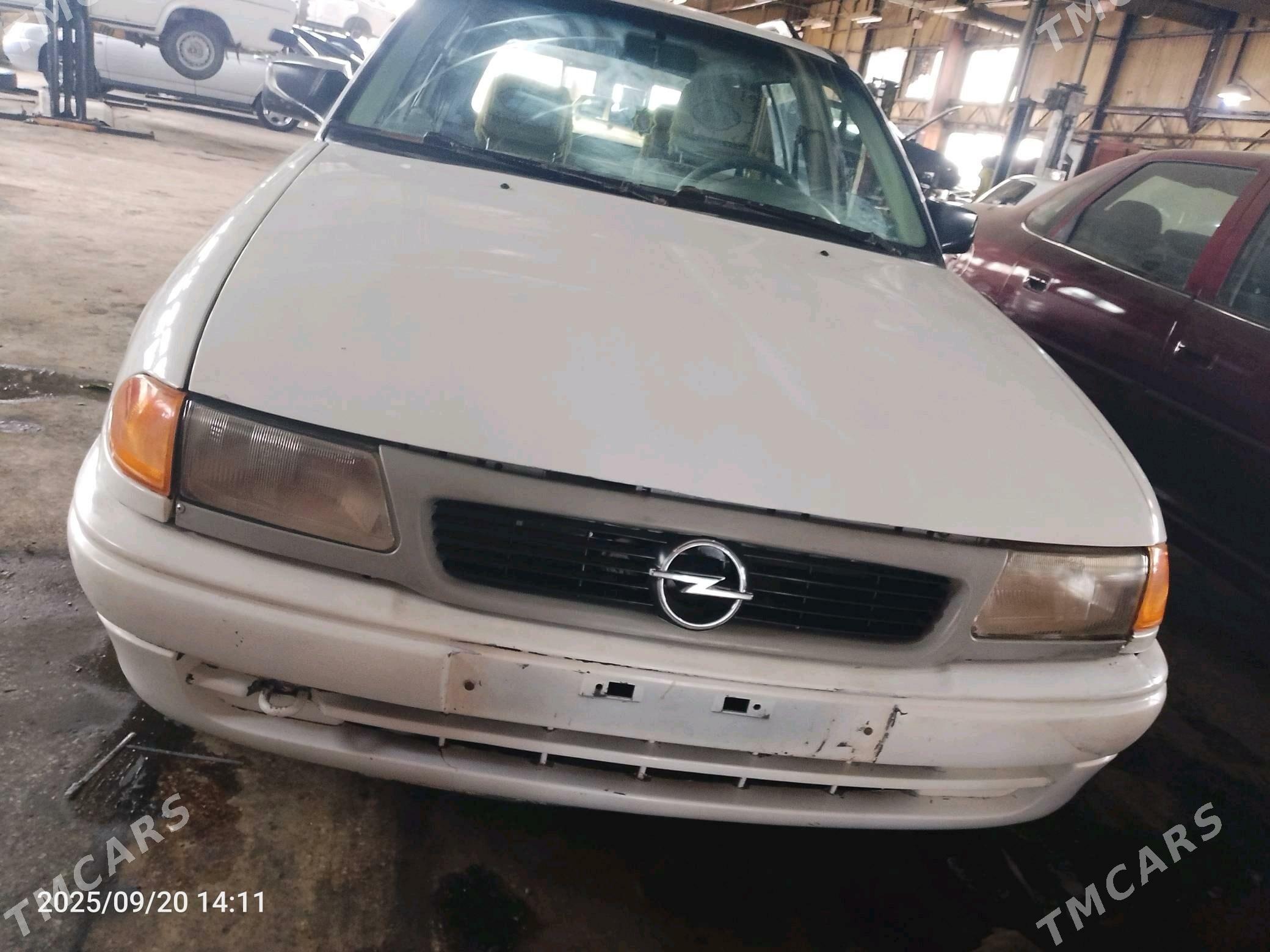 Opel Astra 1994 - 30 000 TMT - Daşoguz - img 3