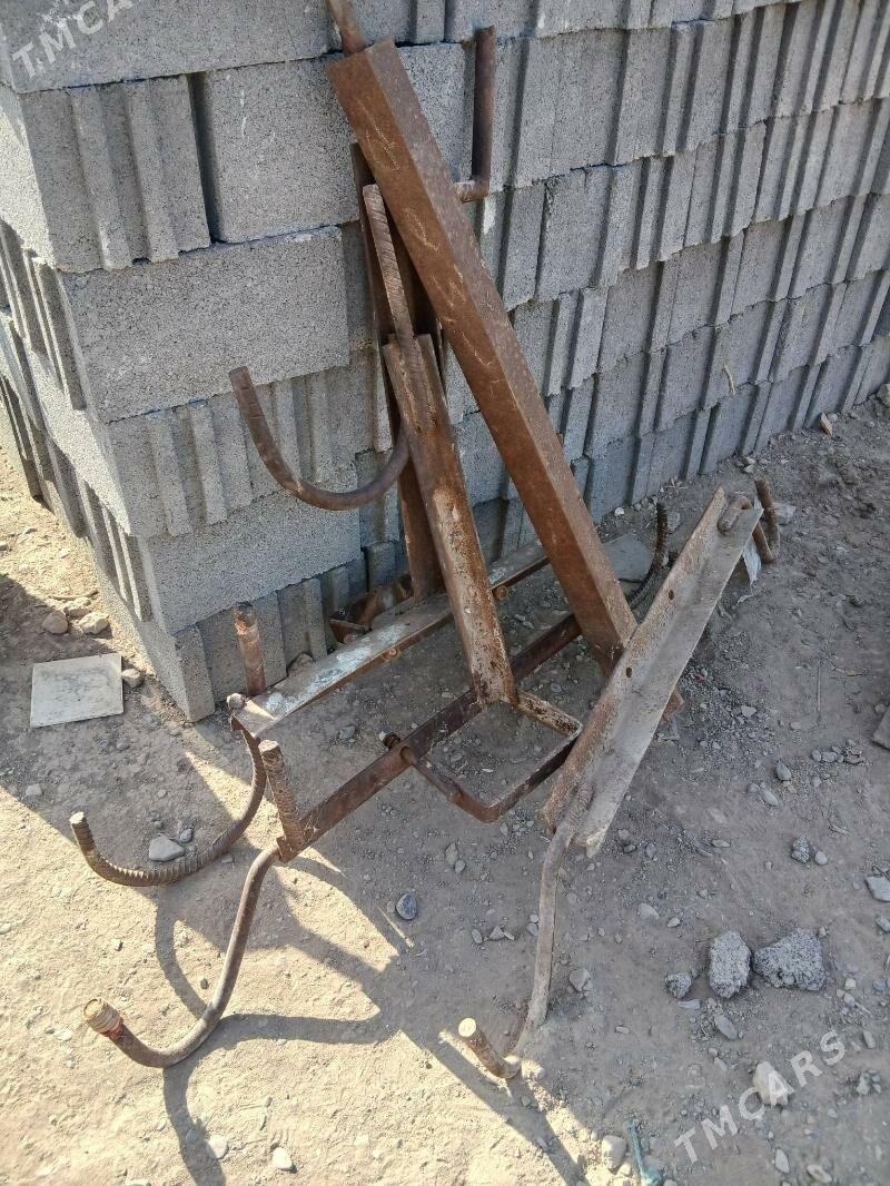 ler trawushamut raznitel - Теджен - img 1