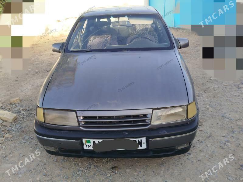 Opel Vectra 1990 - 30 000 TMT - Gyzylarbat - img 3
