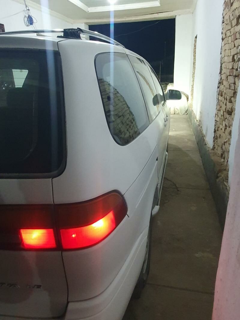 Toyota Sienna 2000 - 140 000 TMT - Köýtendag - img 3