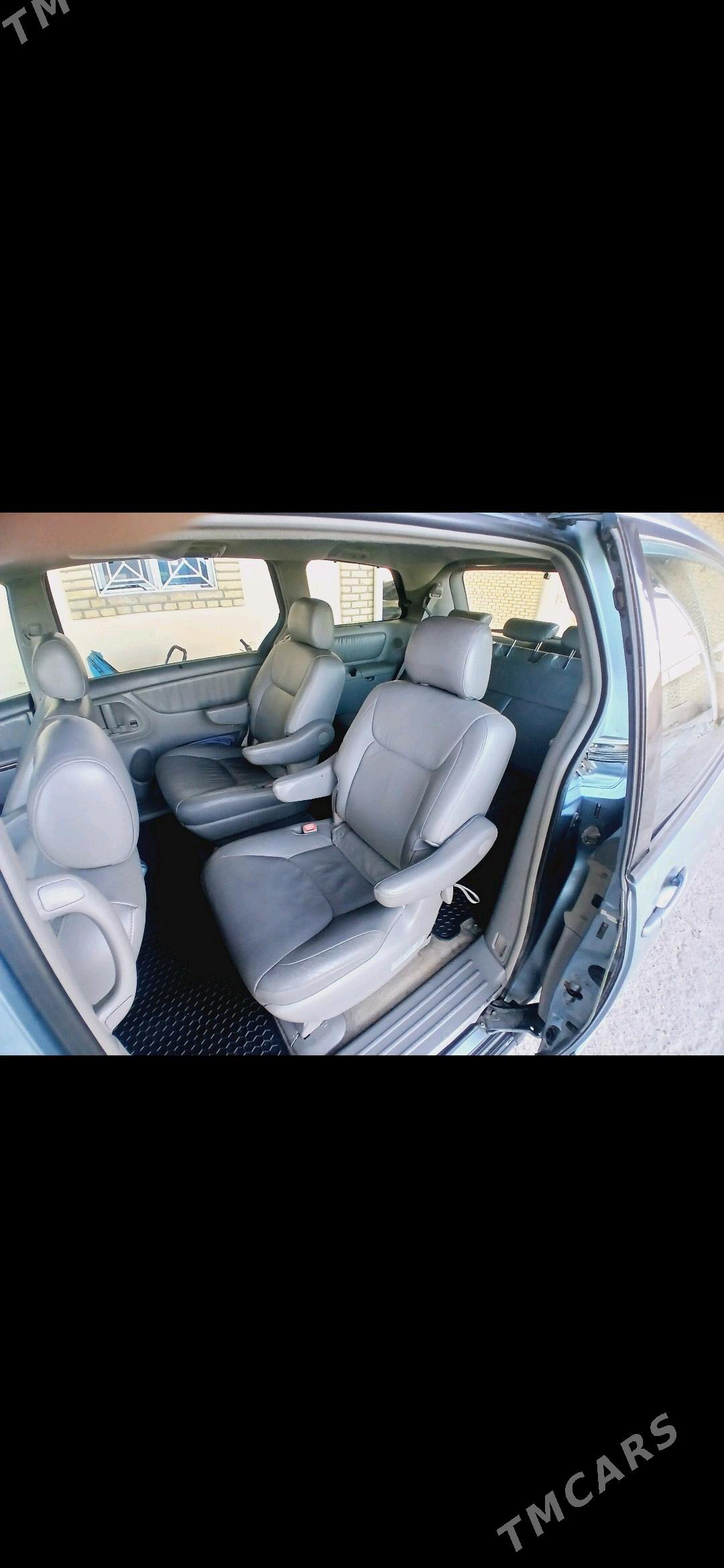 Toyota Sienna 2005 - 255 000 TMT - Мары - img 5