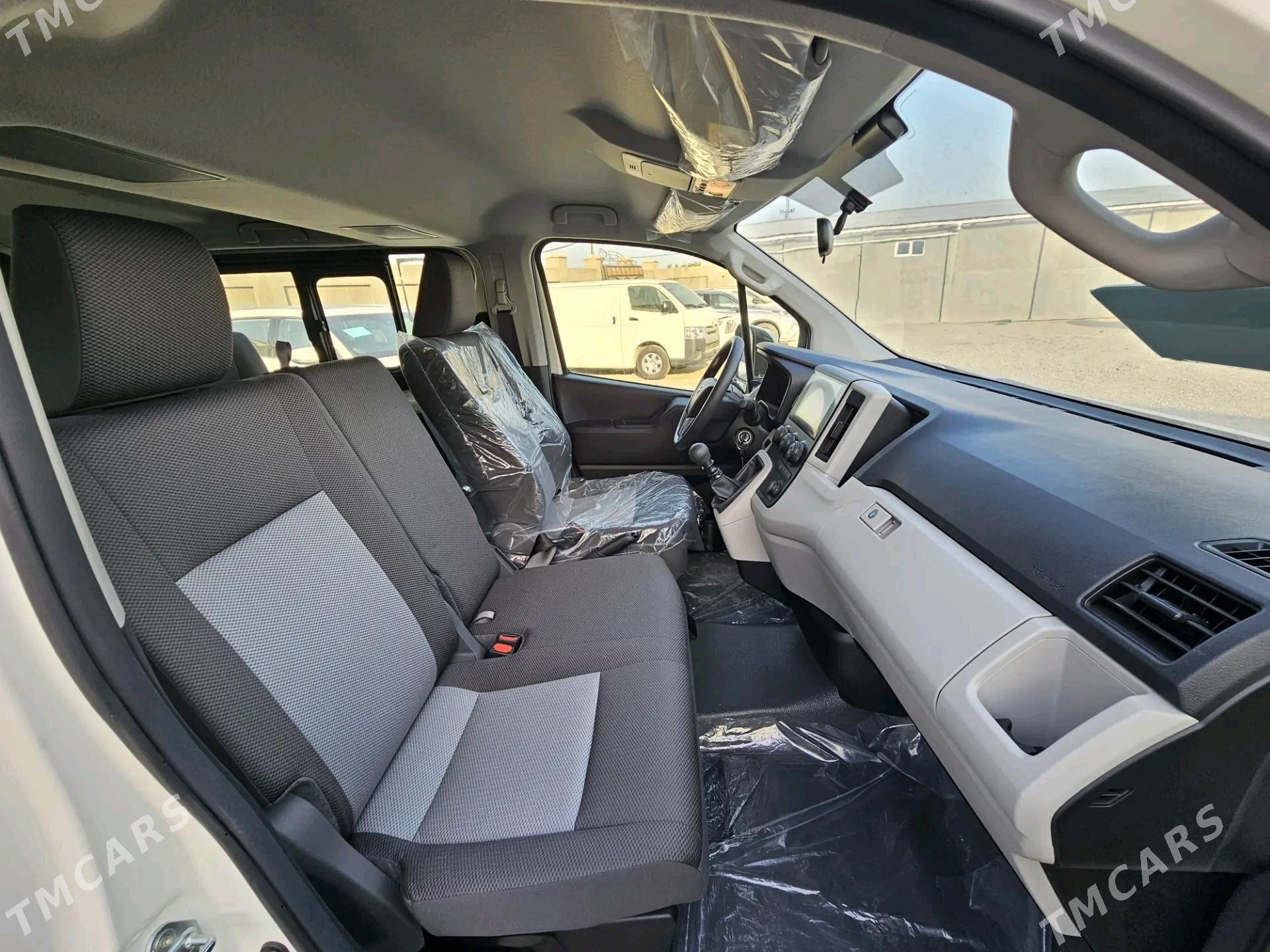 Toyota Hiace 2025 - 650 000 TMT - Ёлётен - img 4