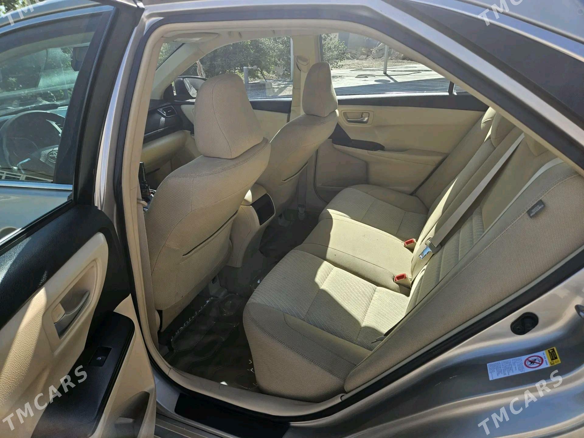 Toyota Camry 2017 - 260 000 TMT - Ёлётен - img 2