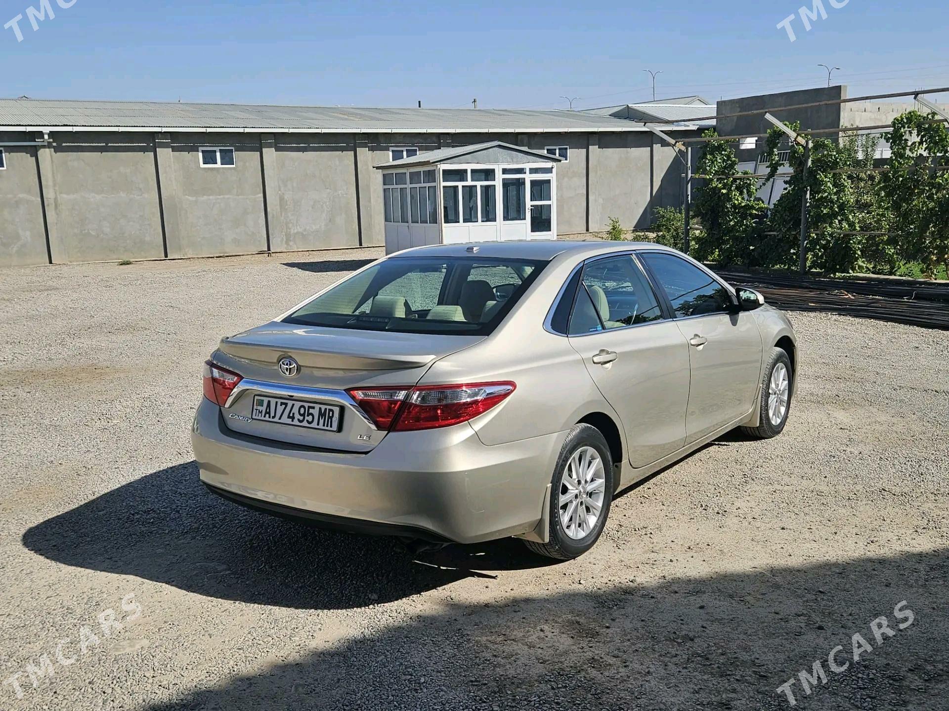 Toyota Camry 2017 - 260 000 TMT - Ёлётен - img 7