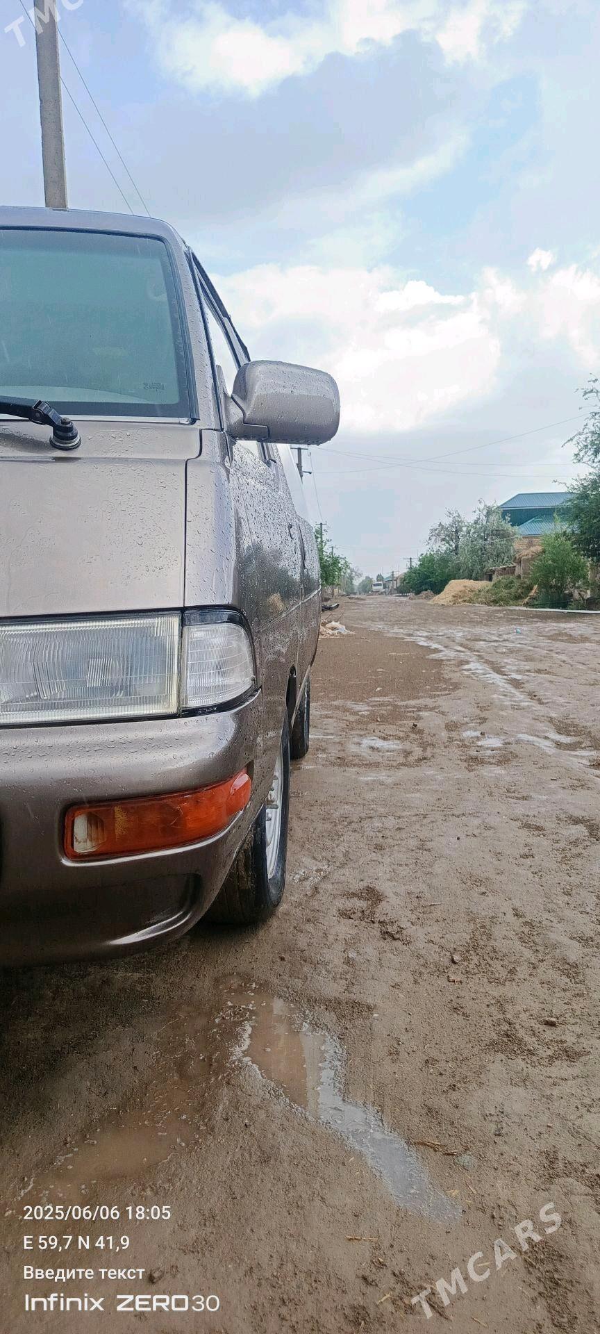 Toyota Town Ace 1992 - 45 000 TMT - Гурбансолтан Едже - img 4