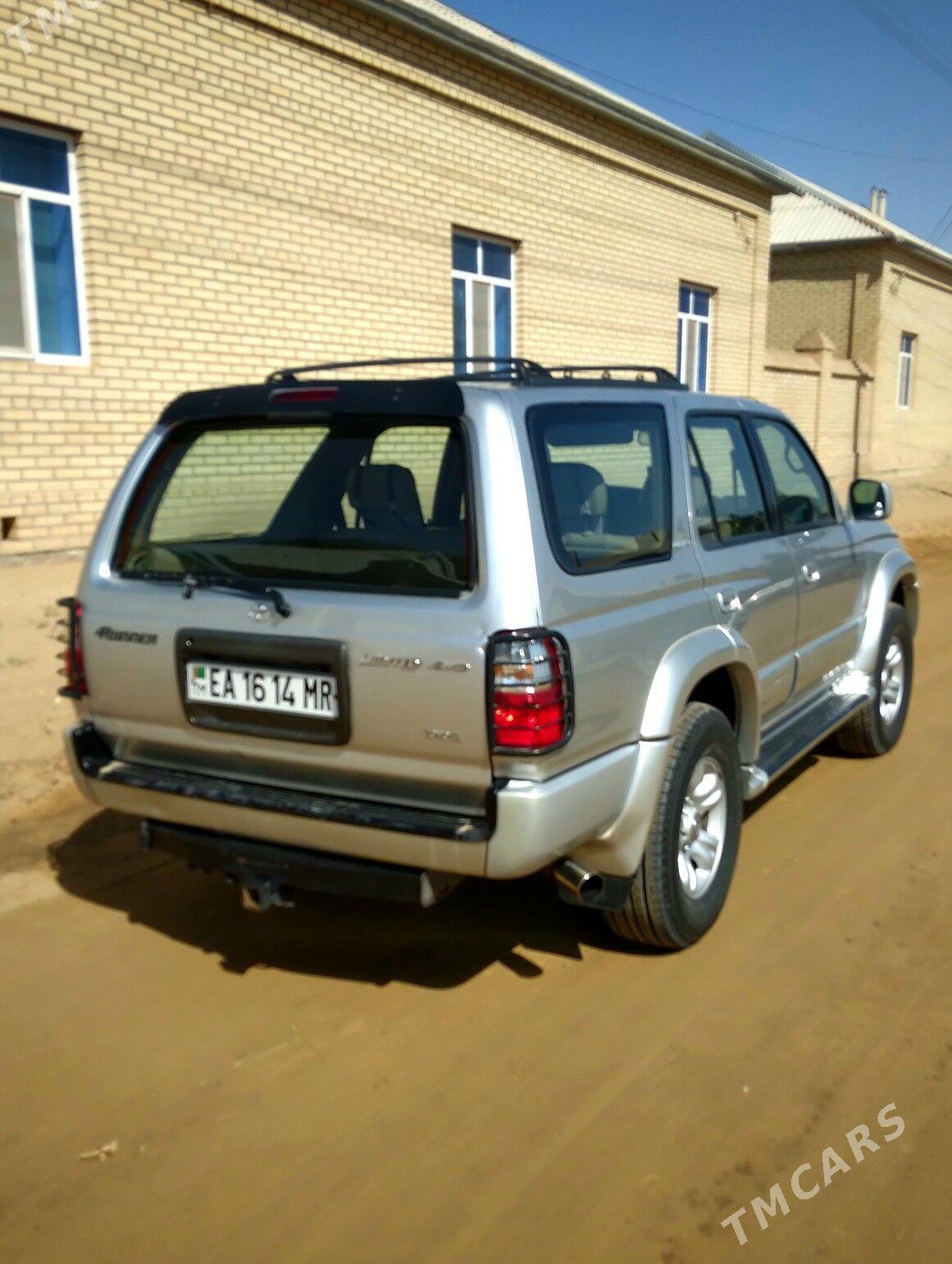 Toyota 4Runner 2001 - 170 000 TMT - Мары - img 3