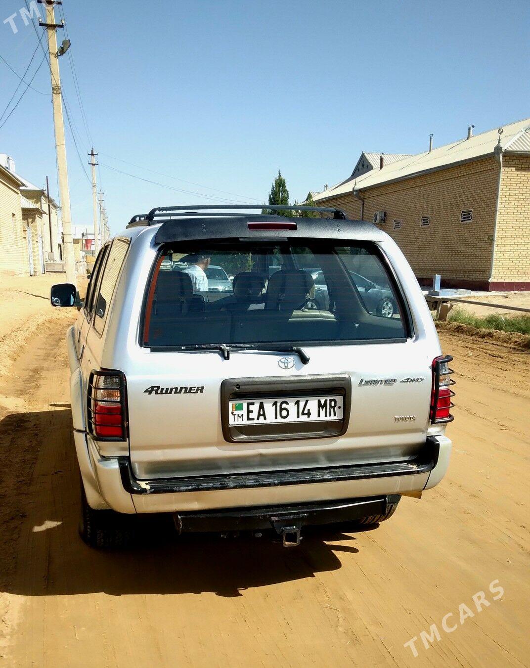 Toyota 4Runner 2001 - 170 000 TMT - Мары - img 2