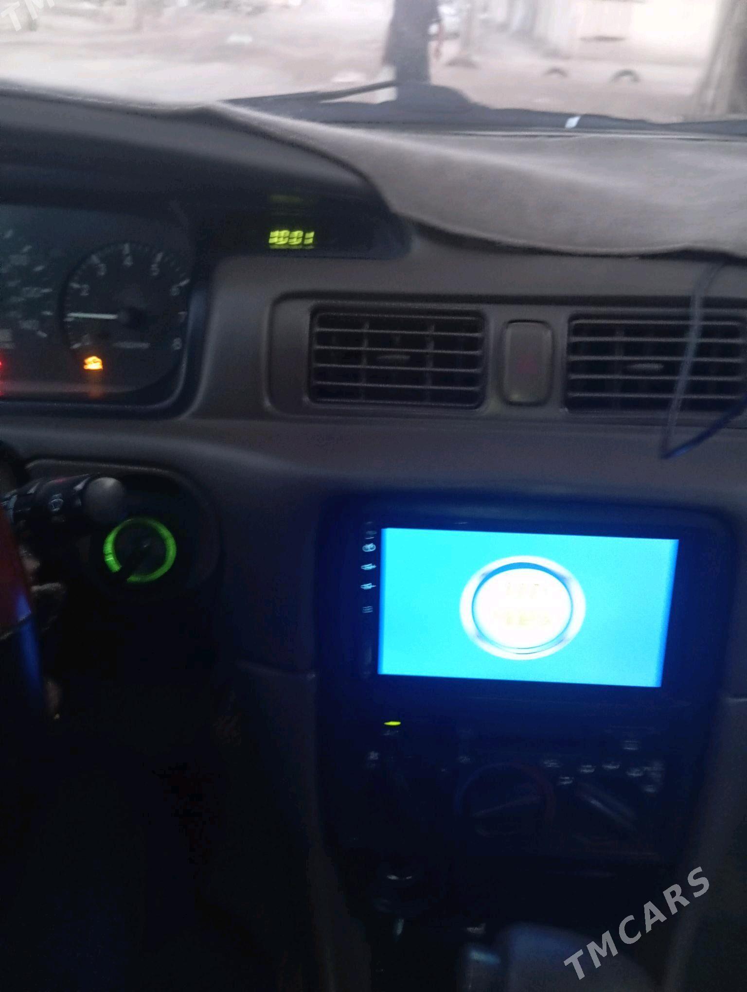 Toyota Camry 2000 - 140 000 TMT - Кёнеургенч - img 2