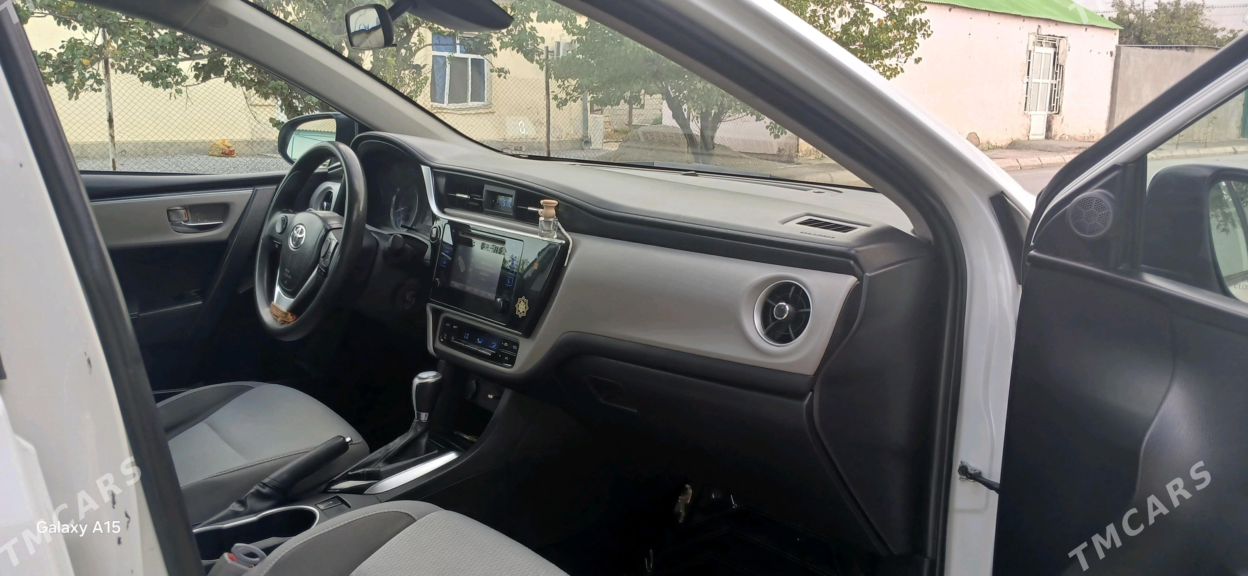 Toyota Corolla 2017 - 176 000 TMT - Aşgabat - img 6