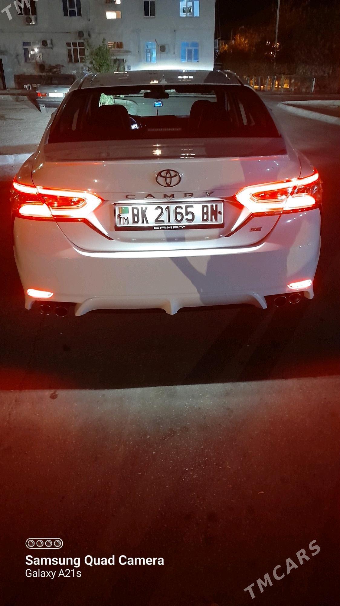 Toyota Camry 2018 - 320 000 TMT - Balkanabat - img 8