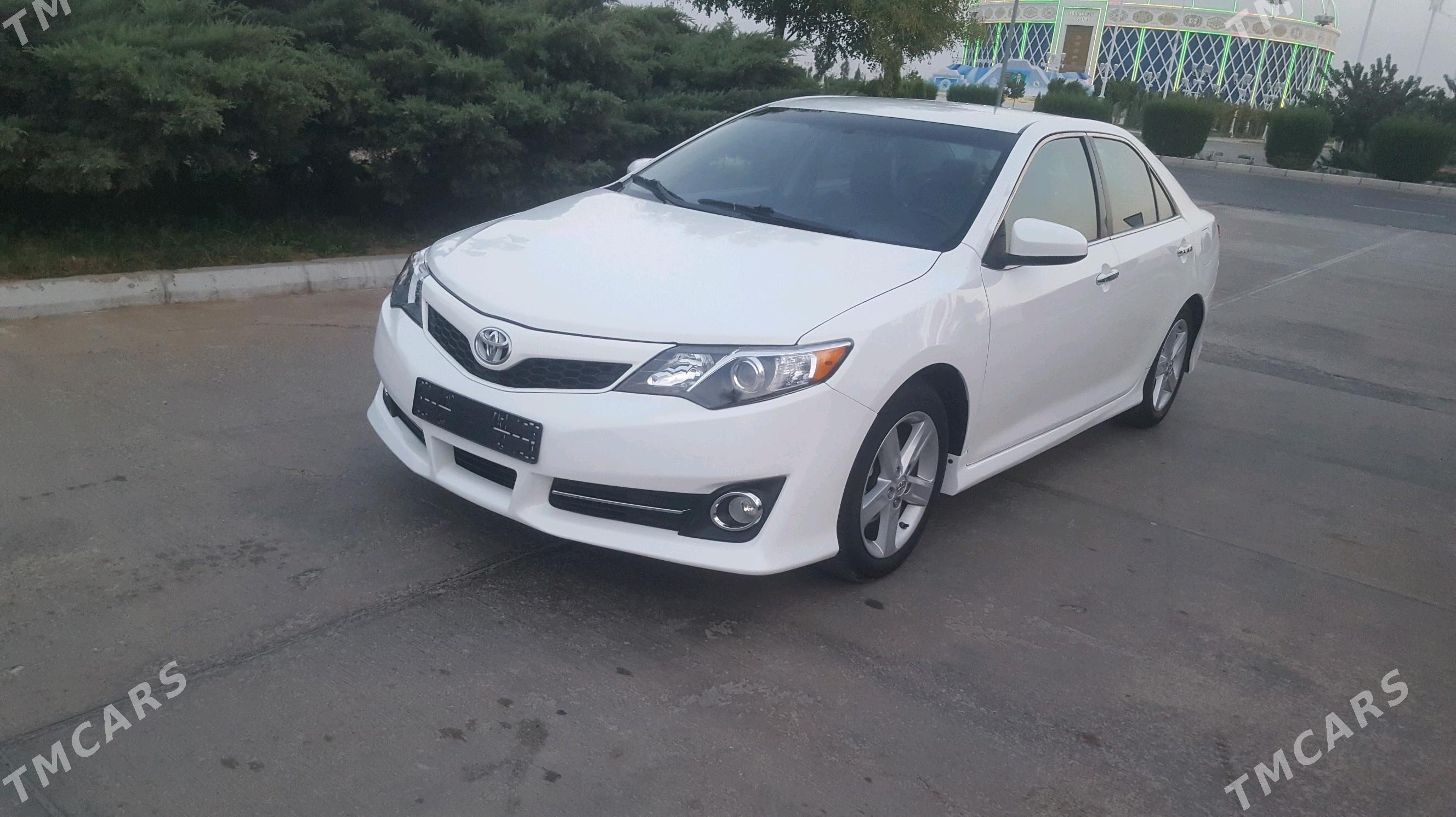 Toyota Camry 2012 - 240 000 TMT - Дашогуз - img 2