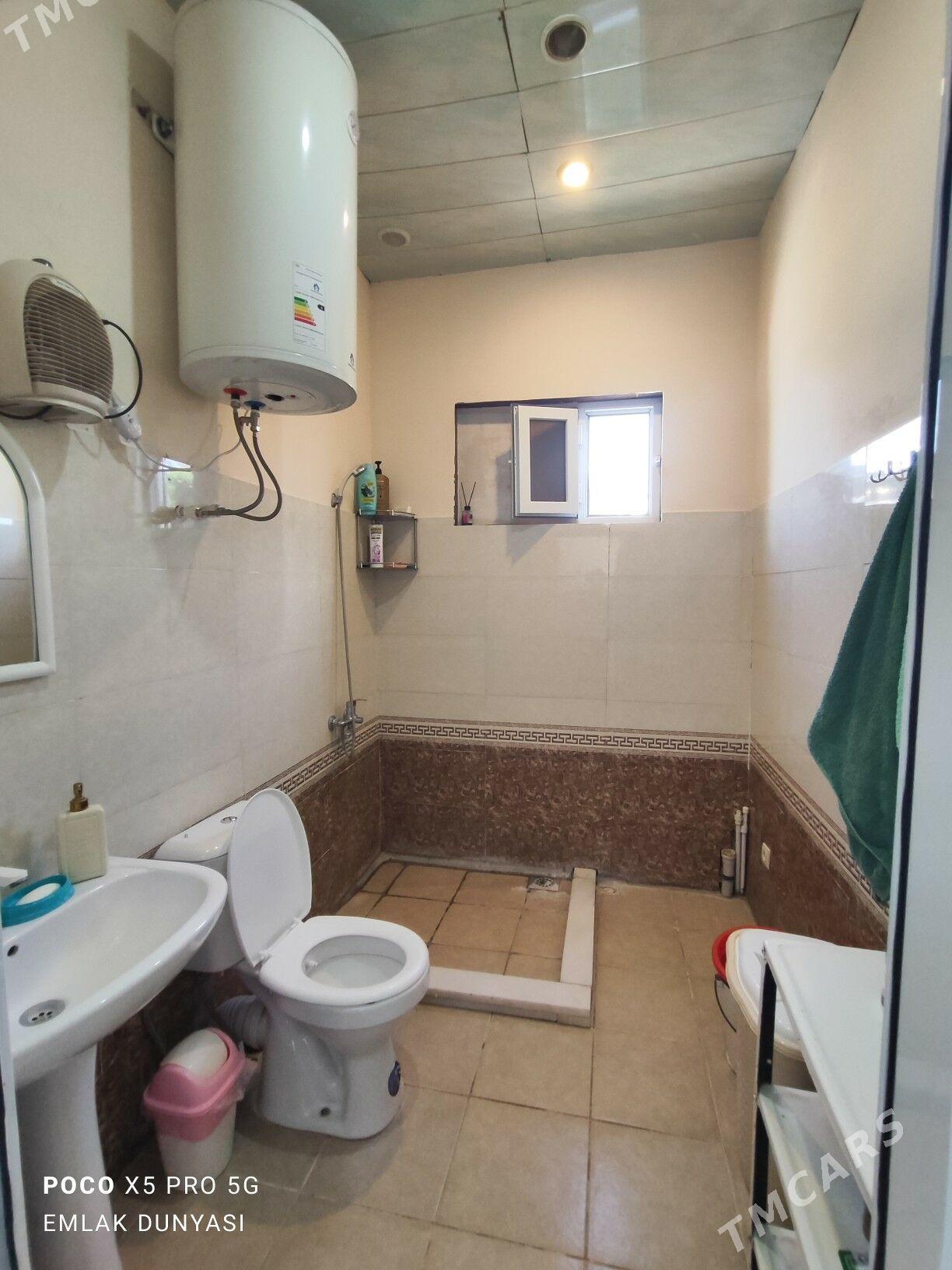 Büzmeýin 48 de - Бузмеин - img 1