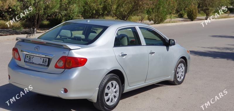 Toyota Corolla 2010 - 139 000 TMT - Кëши - img 5