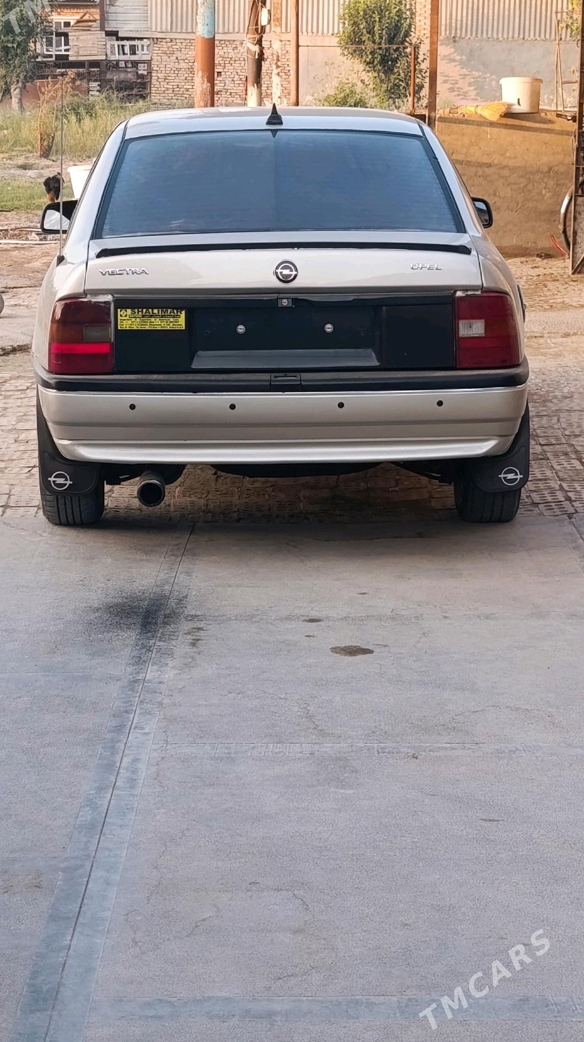 Opel Vectra 1991 - 40 000 TMT - Сакарчага - img 8