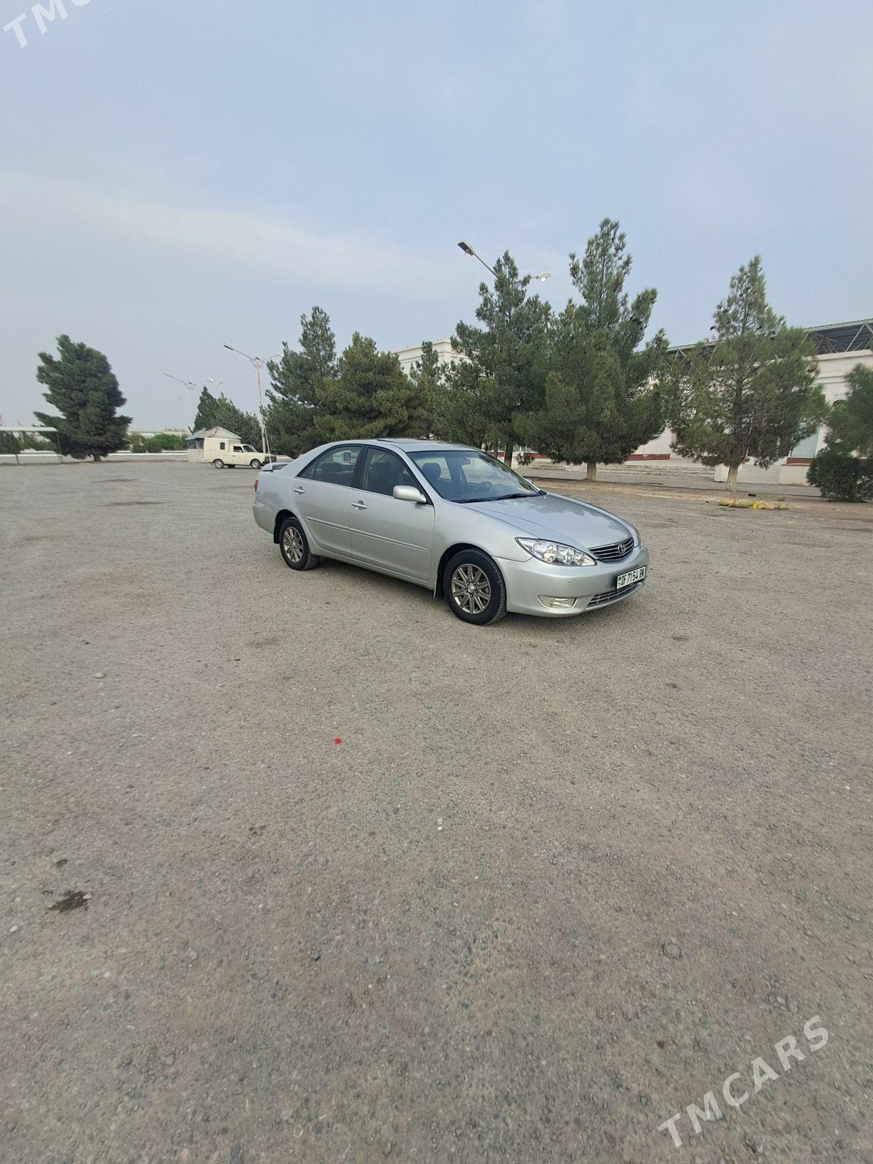 Toyota Camry 2002 - 188 000 TMT - Гызыларбат - img 3
