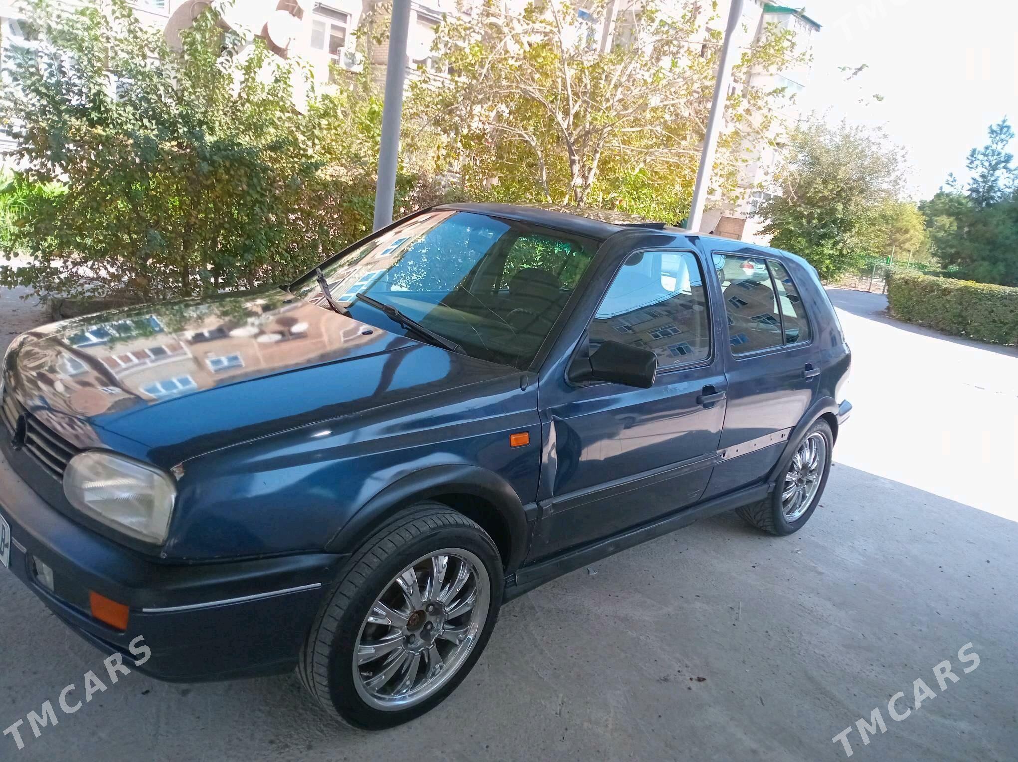 Volkswagen Golf 1994 - 18 000 TMT - Туркменабат - img 4