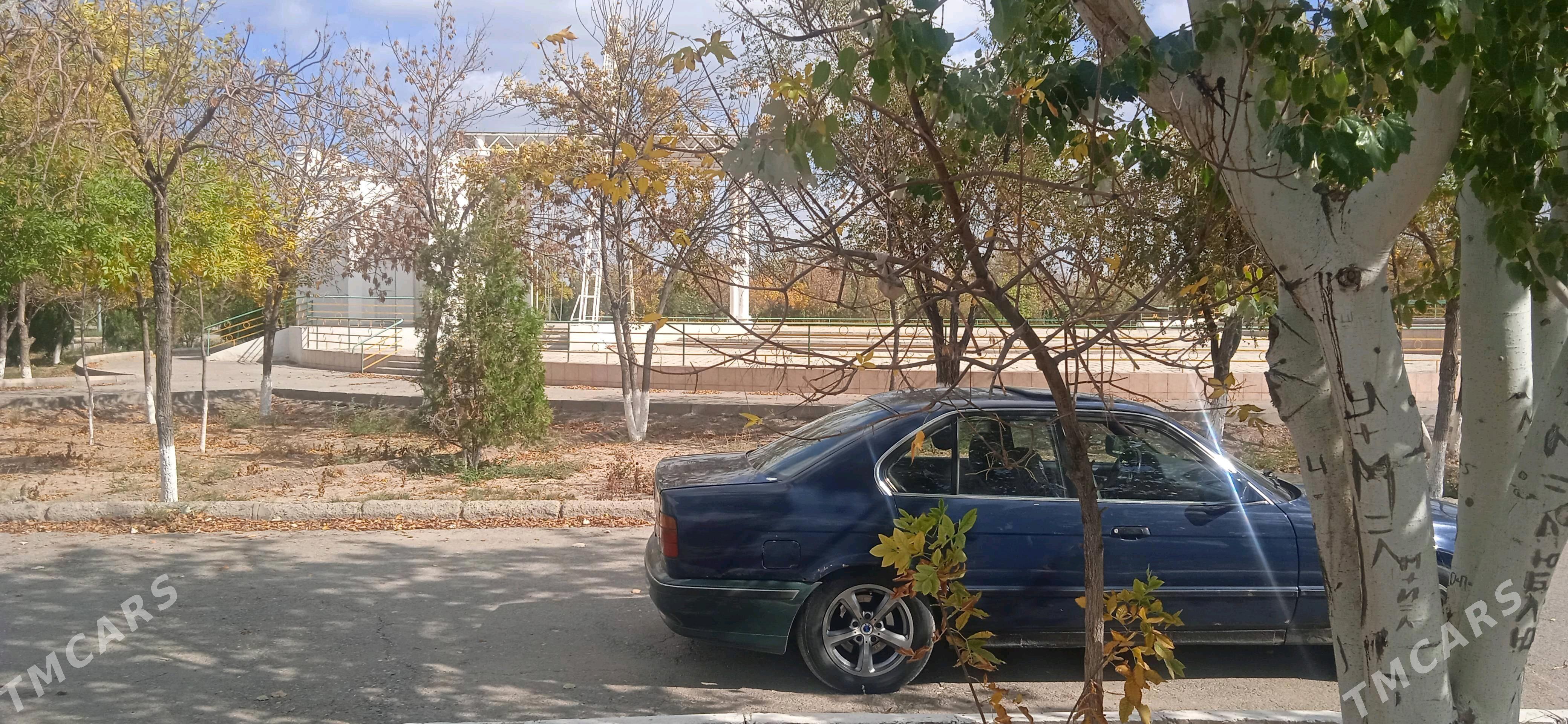 BMW 525 1988 - 25 000 TMT - Дашогуз - img 2