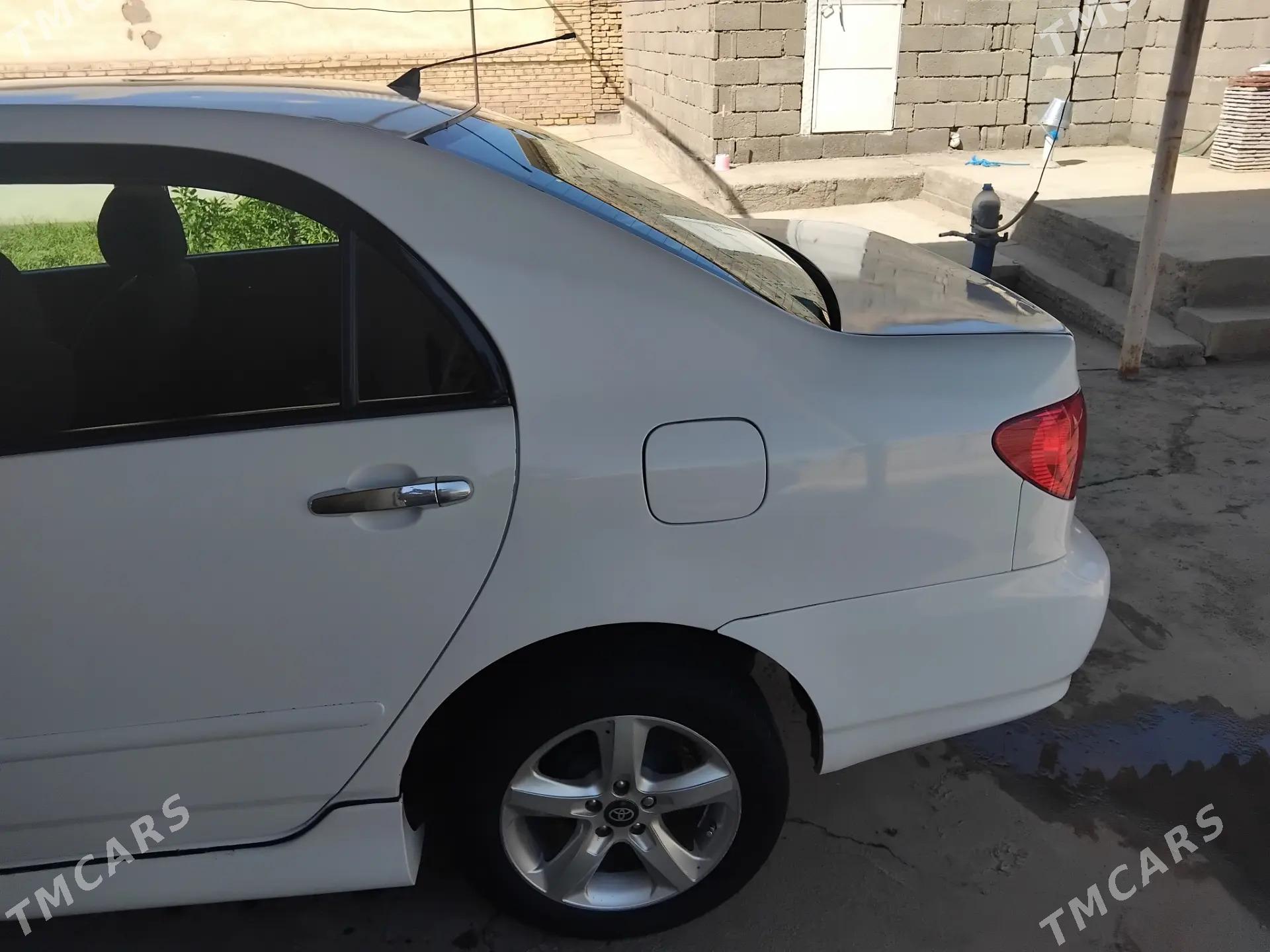 Toyota Corolla 2005 - 123 000 TMT - Ёлётен - img 7