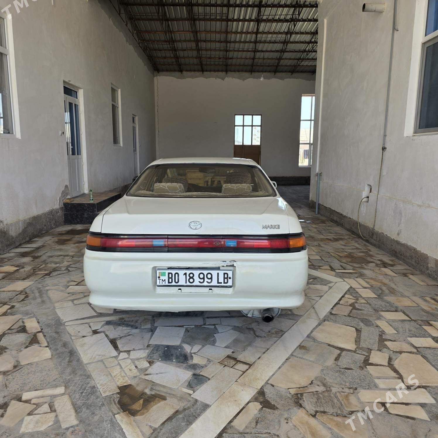 Toyota Mark II 1992 - 48 000 TMT - Türkmenabat - img 4