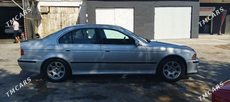 BMW E39 2000 - 120 000 TMT - Туркменбаши - img 4