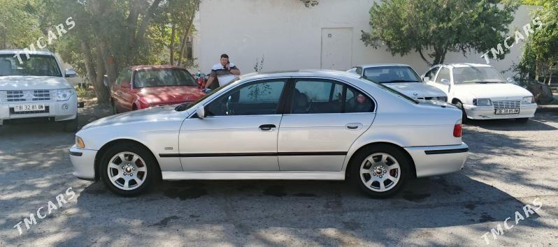BMW E39 2000 - 120 000 TMT - Туркменбаши - img 6