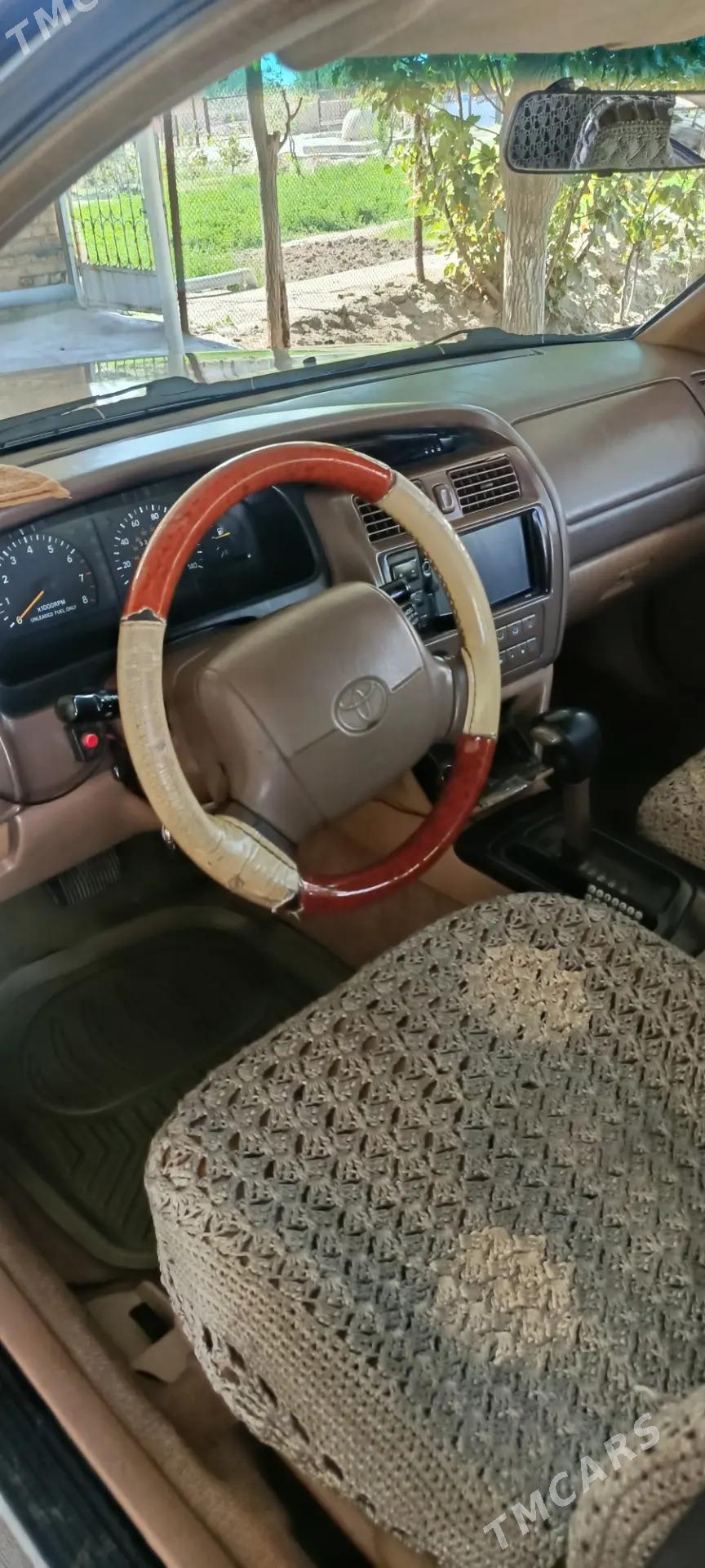 Toyota Avalon 1995 - 126 000 TMT - Baýramaly - img 2