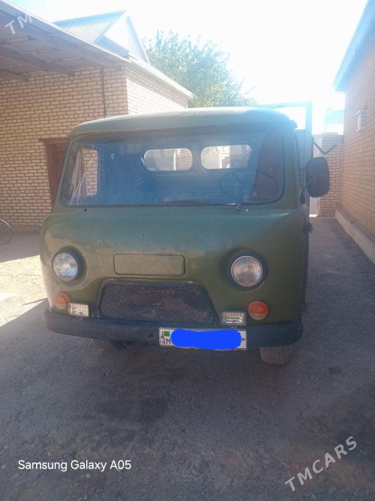 UAZ 462 1985 - 15 000 TMT - Серахс - img 1