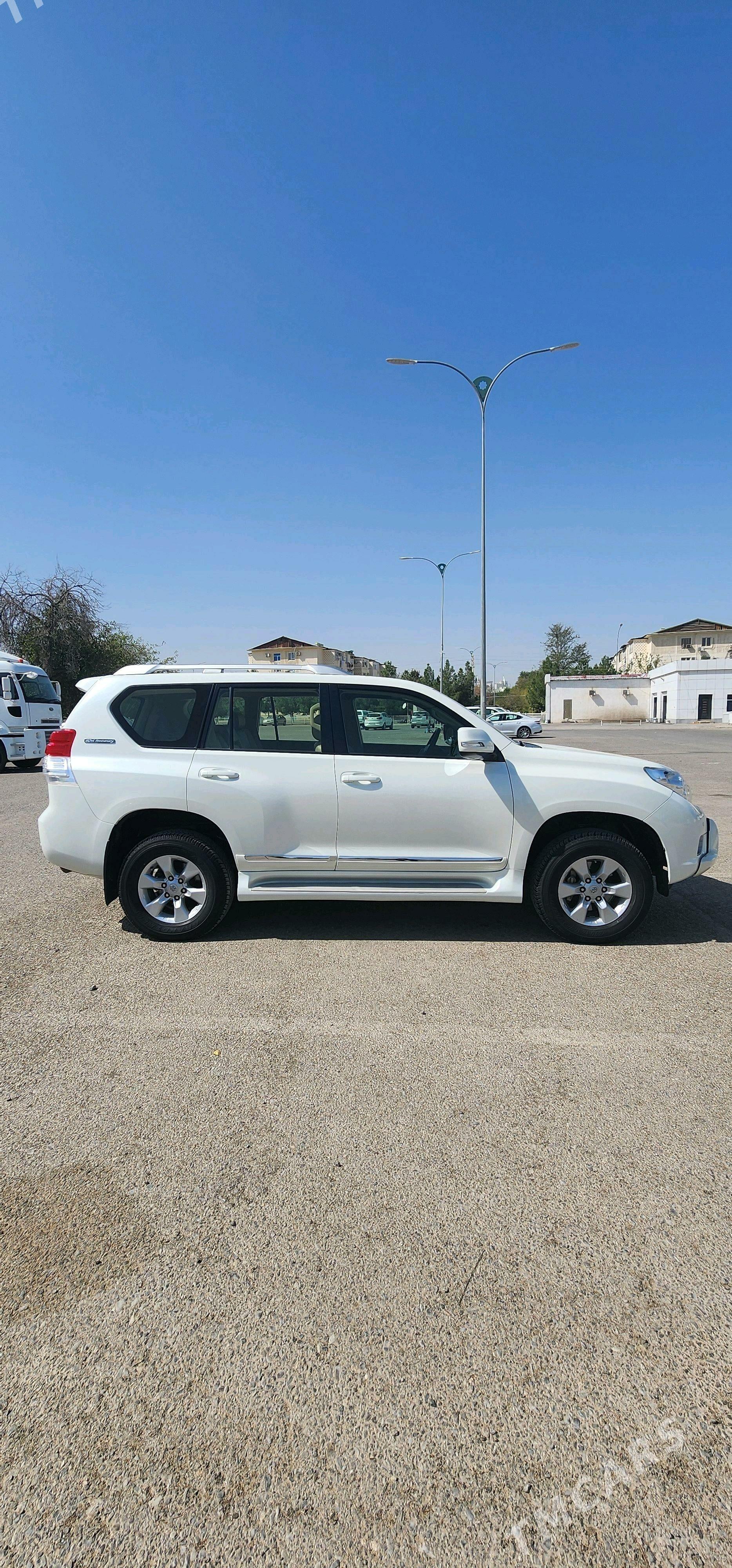 Toyota Land Cruiser Prado 2012 - 515 000 TMT - Aşgabat - img 3