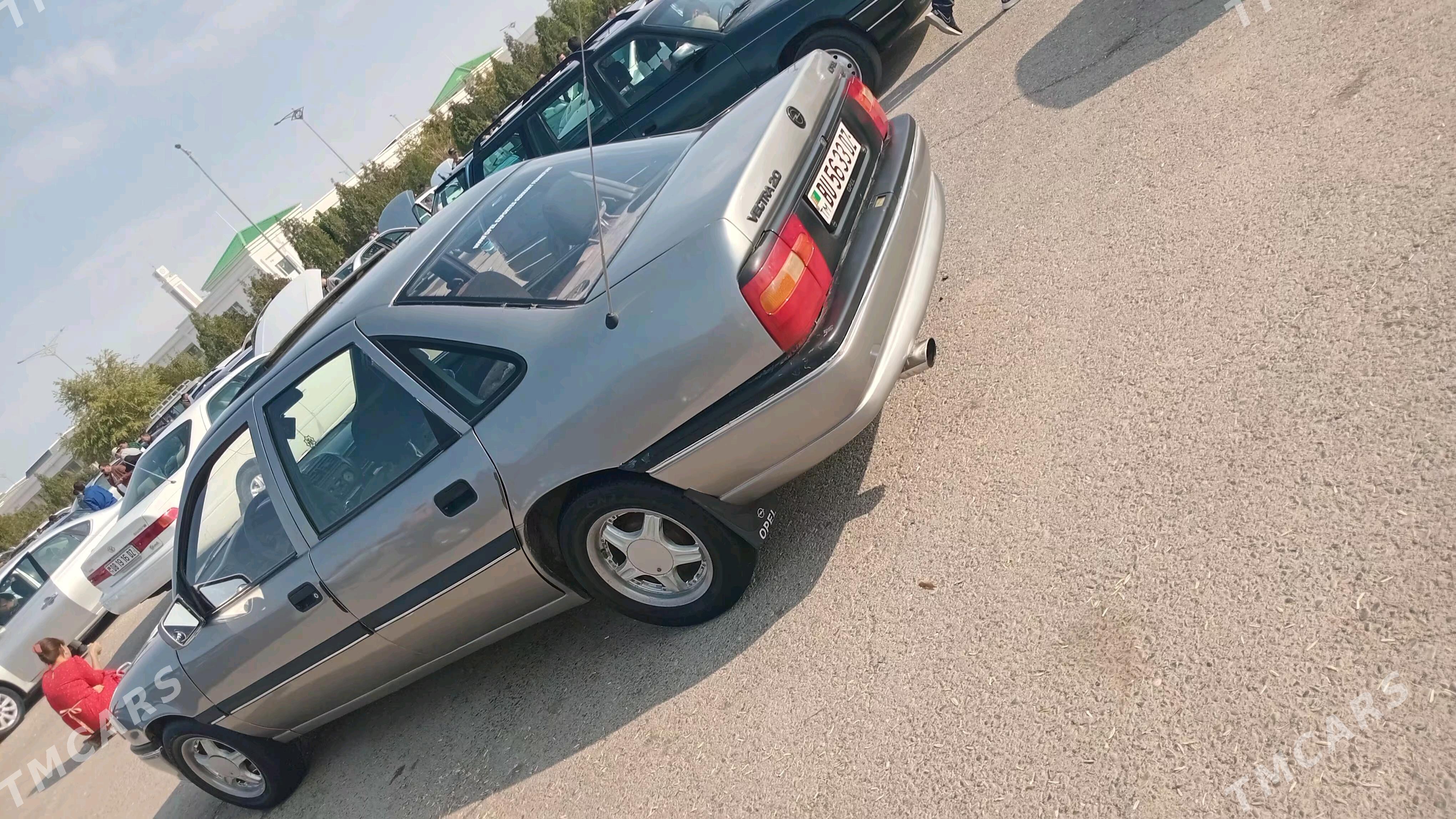 Opel Vectra 1992 - 38 000 TMT - Губадаг - img 2