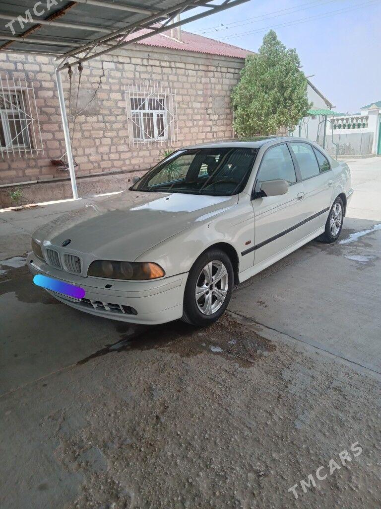 BMW 528 1997 - 104 000 TMT - Балканабат - img 5