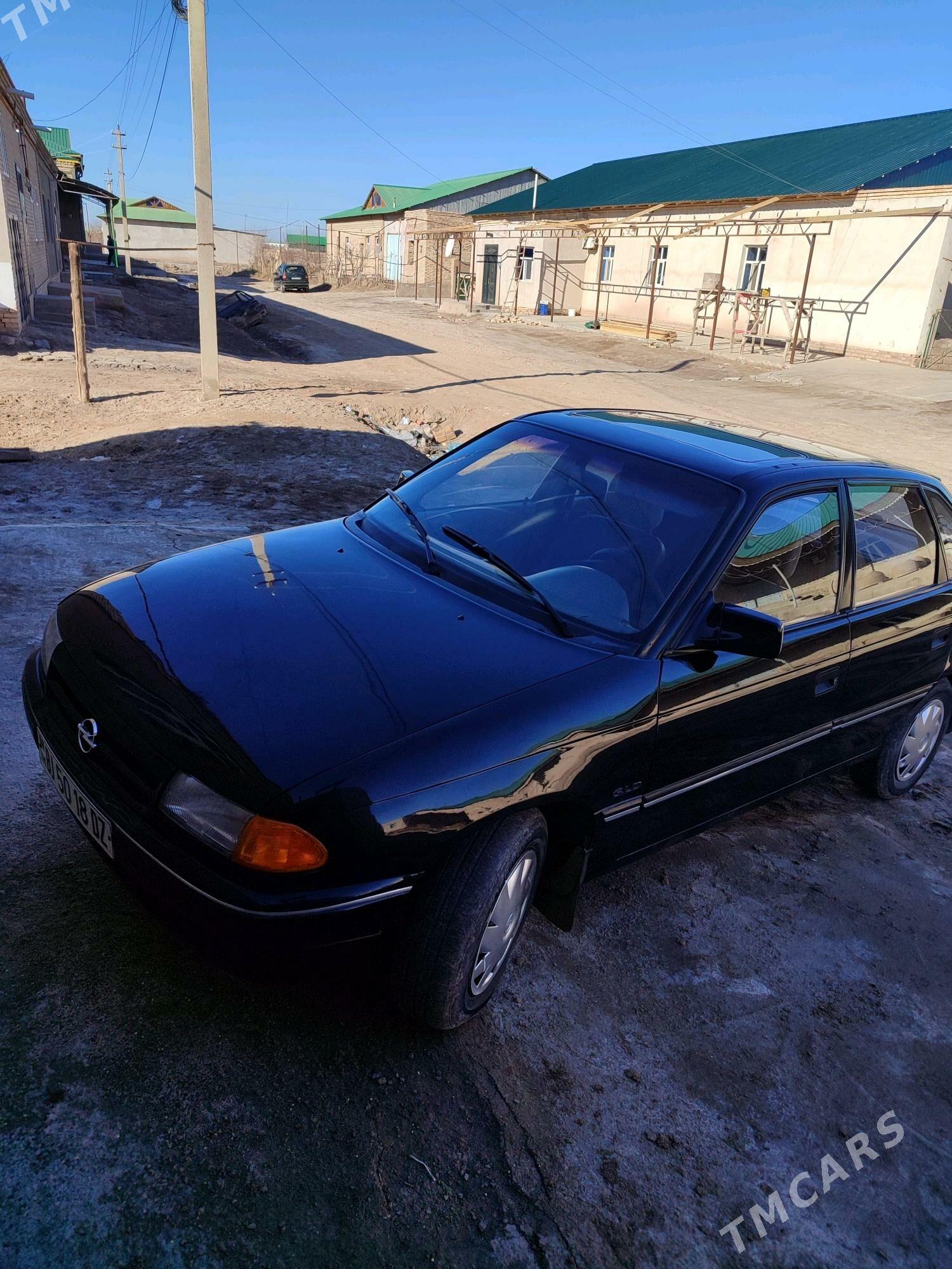 Opel Astra 1991 - 35 000 TMT - Дашогуз - img 4
