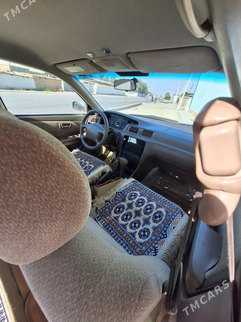 Toyota Camry 2000 - 157 000 TMT - Ашхабад - img 2