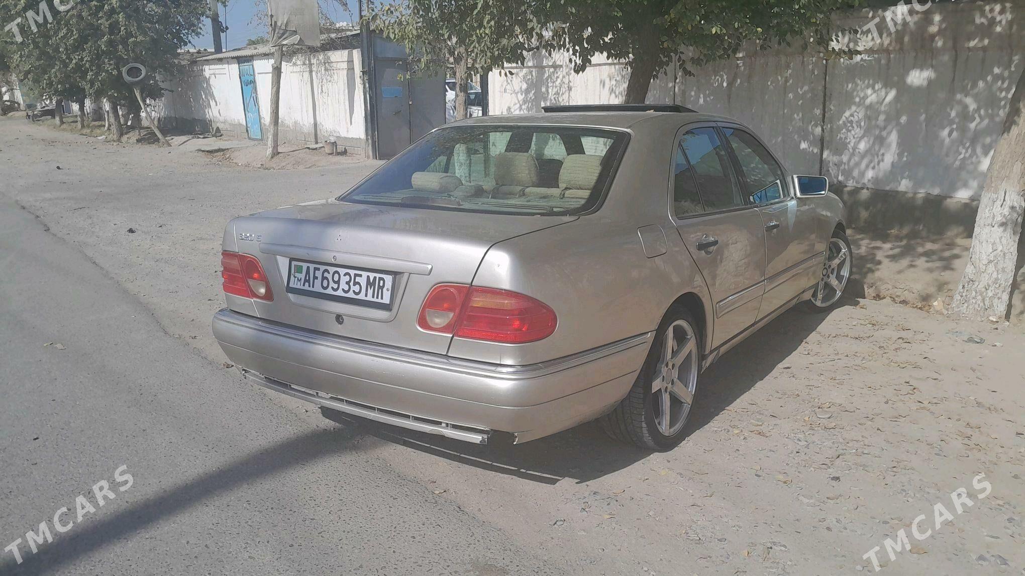 Mercedes-Benz E320 1999 - 55 000 TMT - Мары - img 2