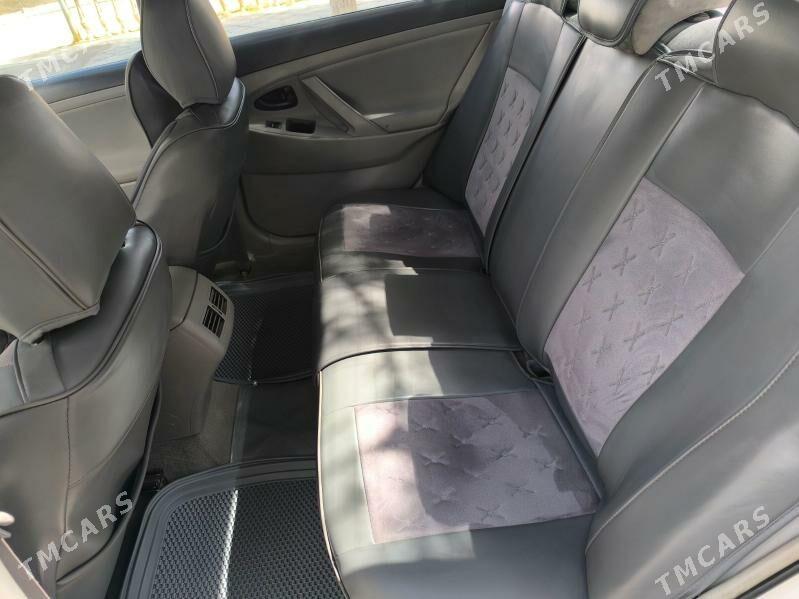 Toyota Camry 2010 - 158 000 TMT - Мары - img 5