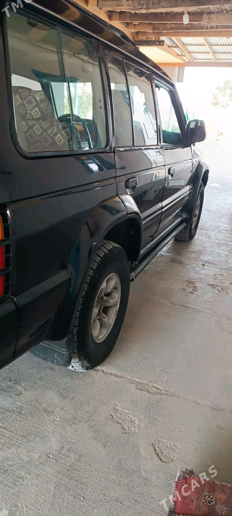 Mitsubishi Montero 1995 - 80 000 TMT - Койтендаг - img 3