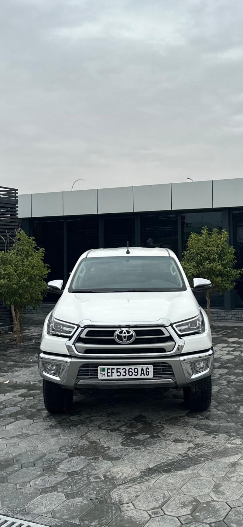 Toyota Hilux 2024 - 584 000 TMT - Aşgabat - img 3