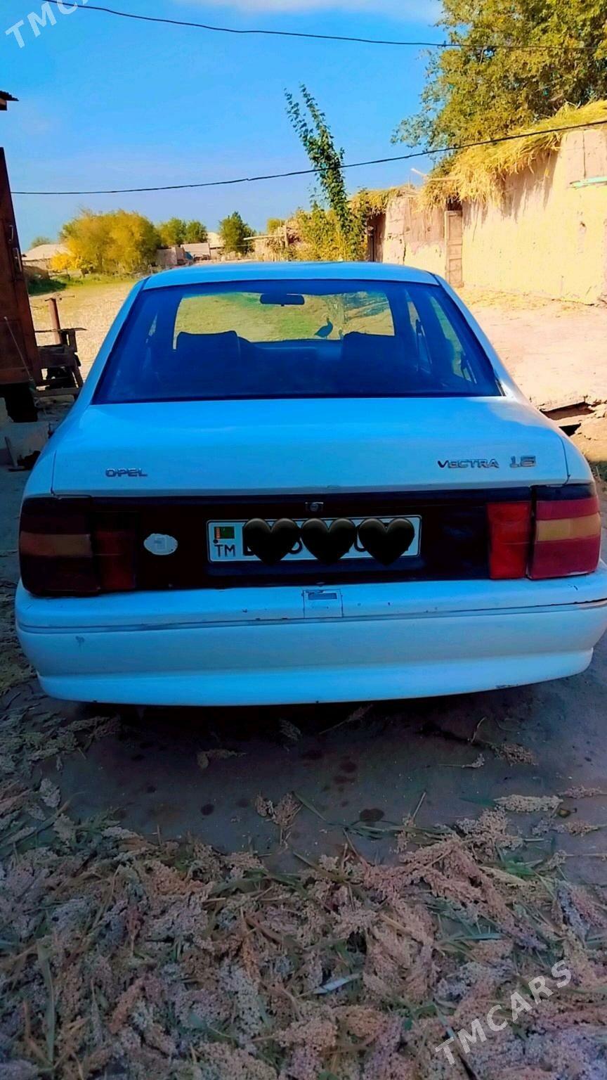 Opel Vectra 1992 - 15 000 TMT - Гурбансолтан Едже - img 2